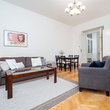 Quiet Apartment In The Old Town Прага Екстер'єр фото