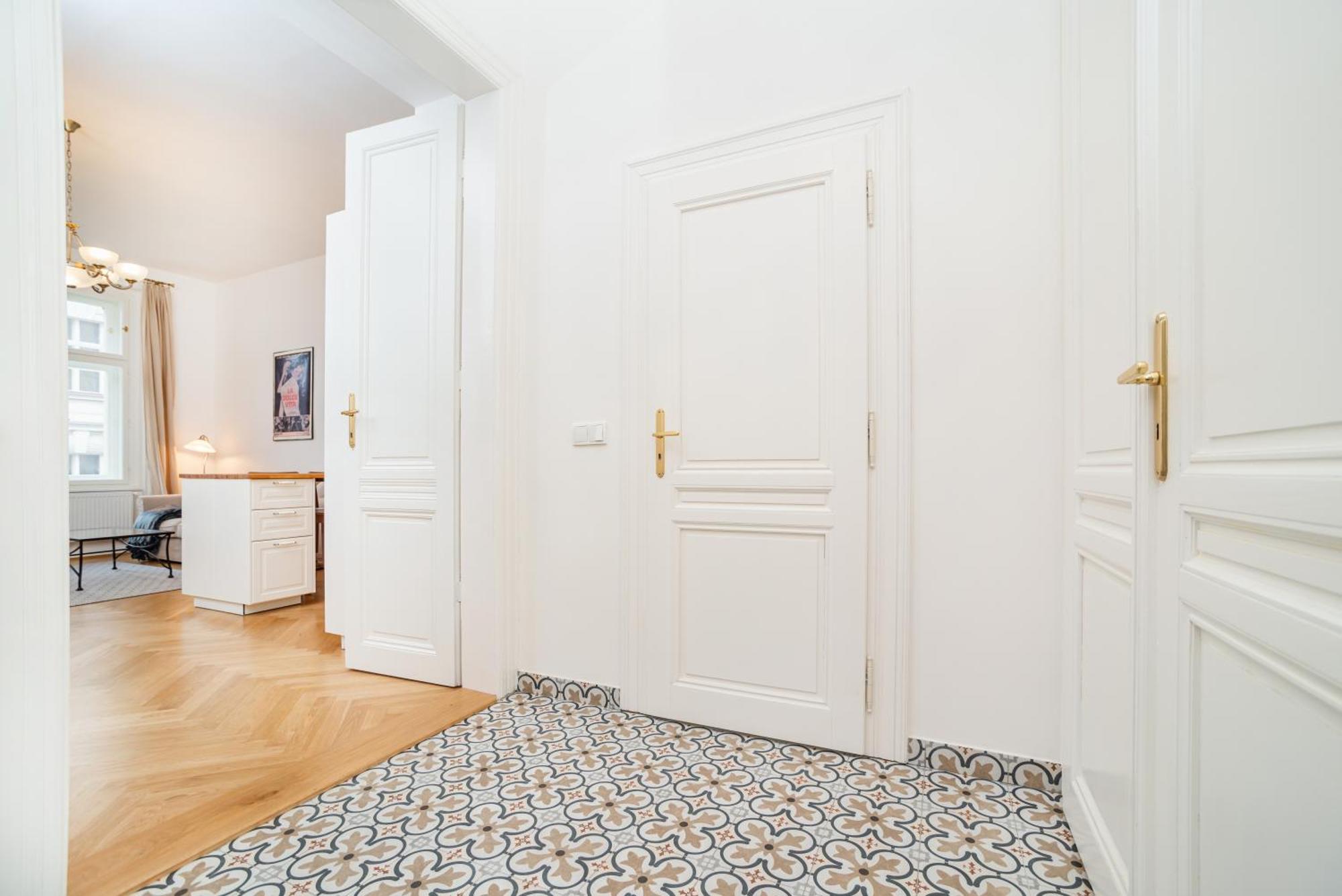 Quiet Apartment In The Old Town Прага Екстер'єр фото