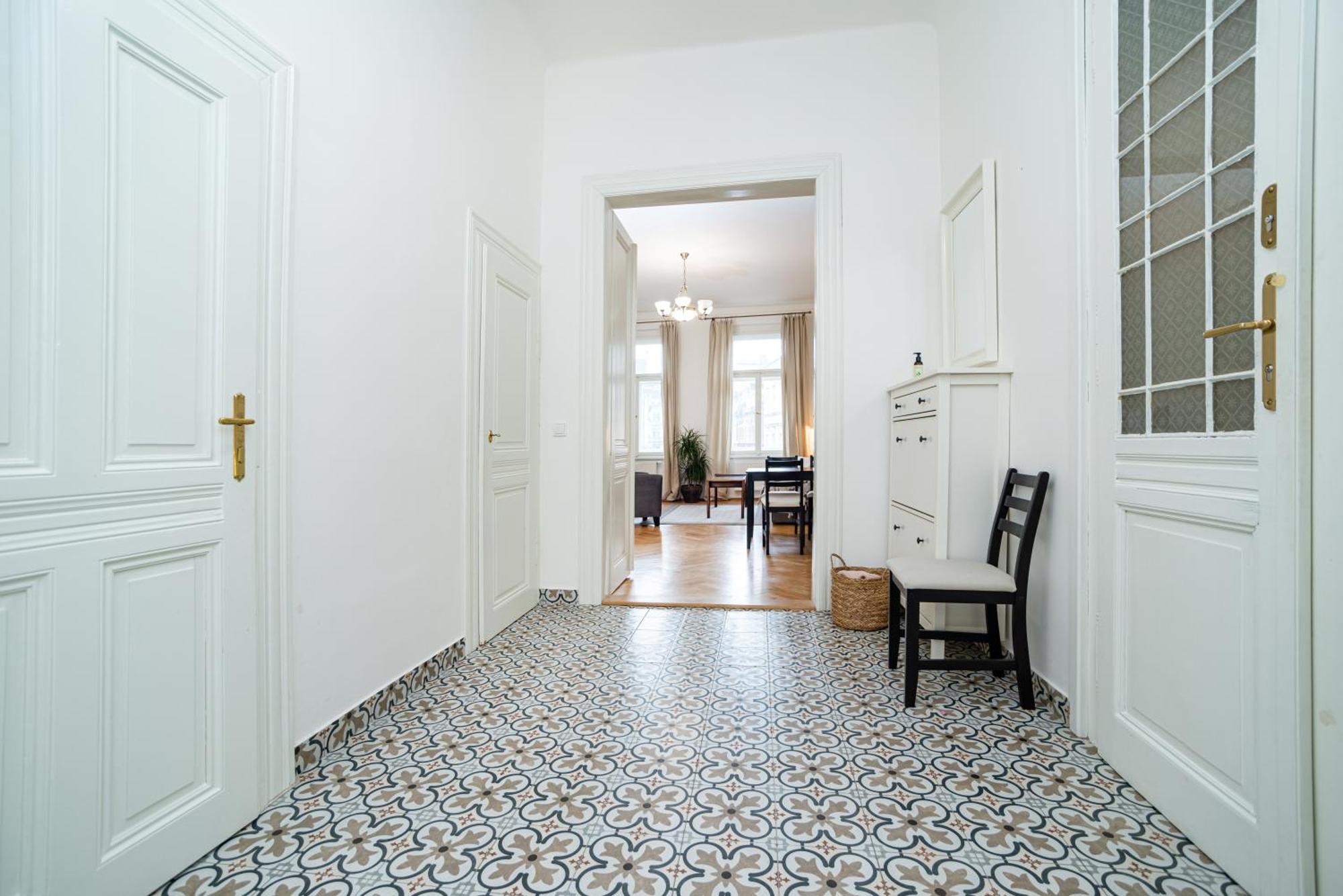 Quiet Apartment In The Old Town Прага Екстер'єр фото